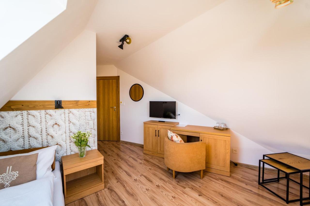 Miodowy Dworek Bukowina Tatrzańska Exterior foto